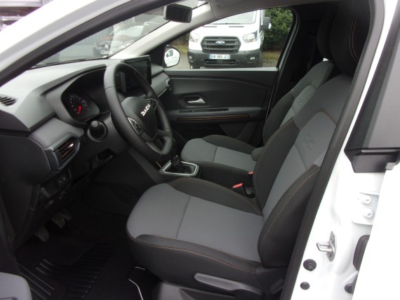 DACIA JOGGER JOGGER-010.jpg