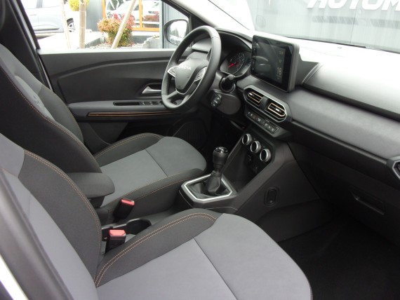 DACIA JOGGER JOGGER-011.jpg