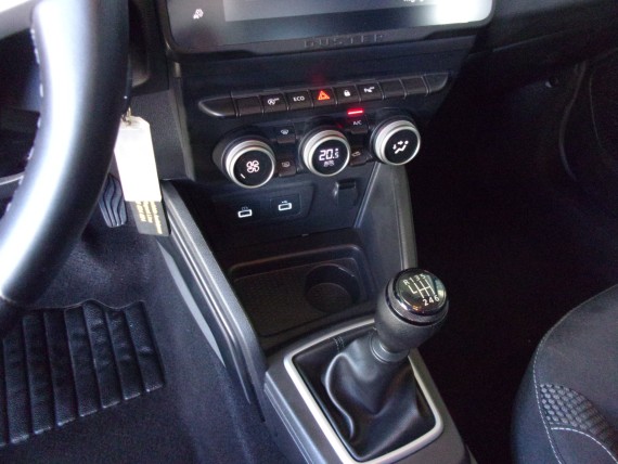 DACIA Duster Duster-012.jpg