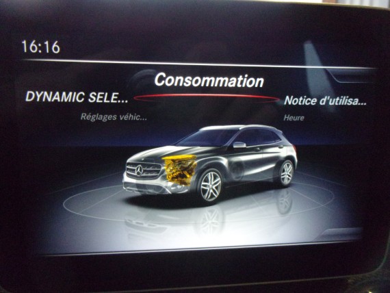 MERCEDES Classe GLA GLA-013.jpg