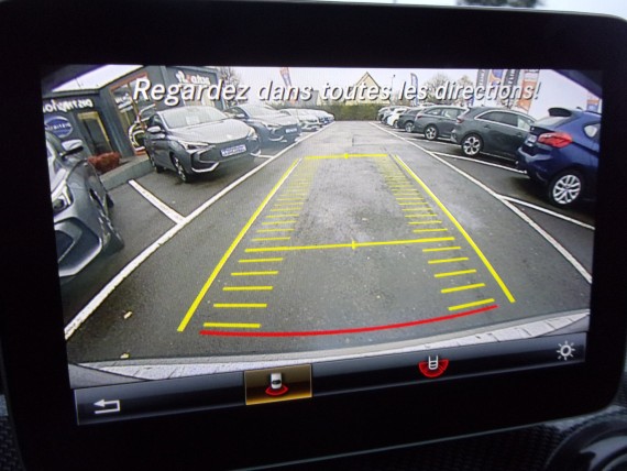 MERCEDES Classe GLA GLA-017.jpg