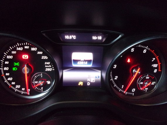 MERCEDES Classe GLA GLA-018.jpg