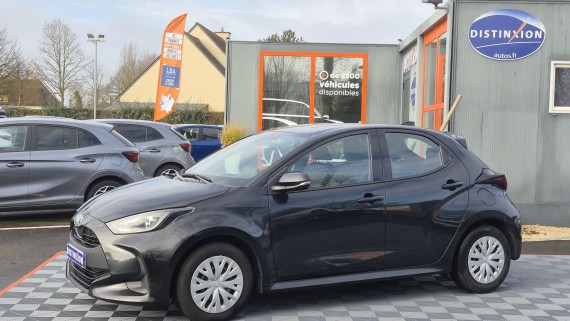 TOYOTA YARIS yaris-002.jpg