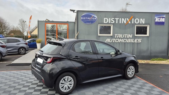 TOYOTA YARIS yaris-008.jpg