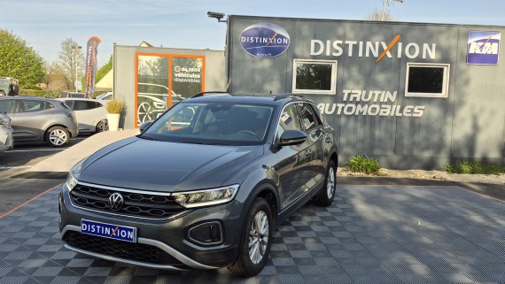 VOLKSWAGEN T-ROC t-roc-003.jpg