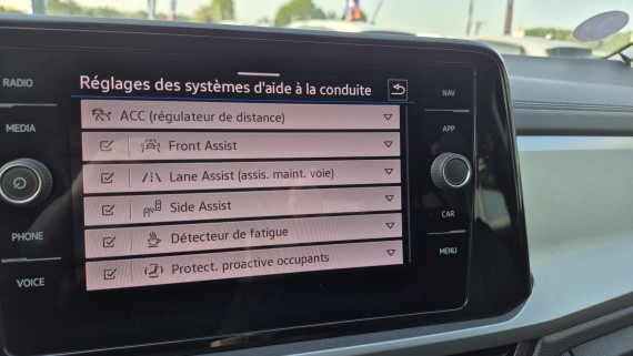 VOLKSWAGEN T-ROC t-roc-013.jpg