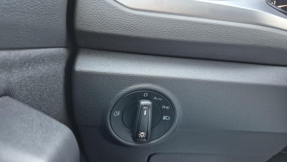 VOLKSWAGEN T-ROC t-roc-017.jpg