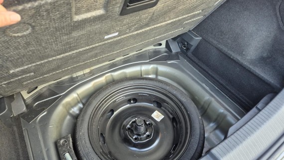 VOLKSWAGEN T-ROC t-roc-021.jpg